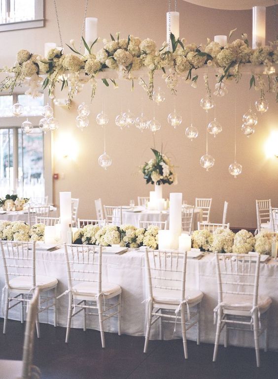 white wedding table arrangement